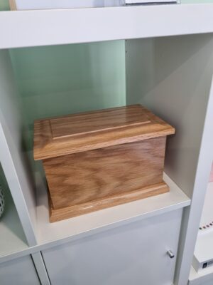 Double Wood Cremation Ashes Urn For Two Adults - Image 2