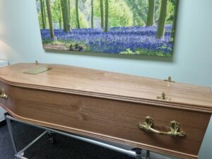 Traditional Oak Veneered Coffin
