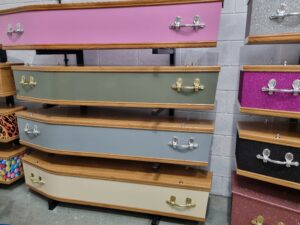 Country Cream Coffin - Image 5