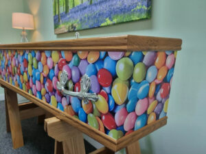 Sweet Treat Coffin - Image 3